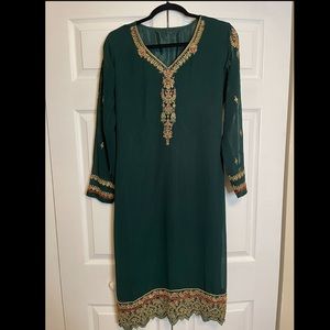 Embroidered Emerald Green Kurta Top 💚